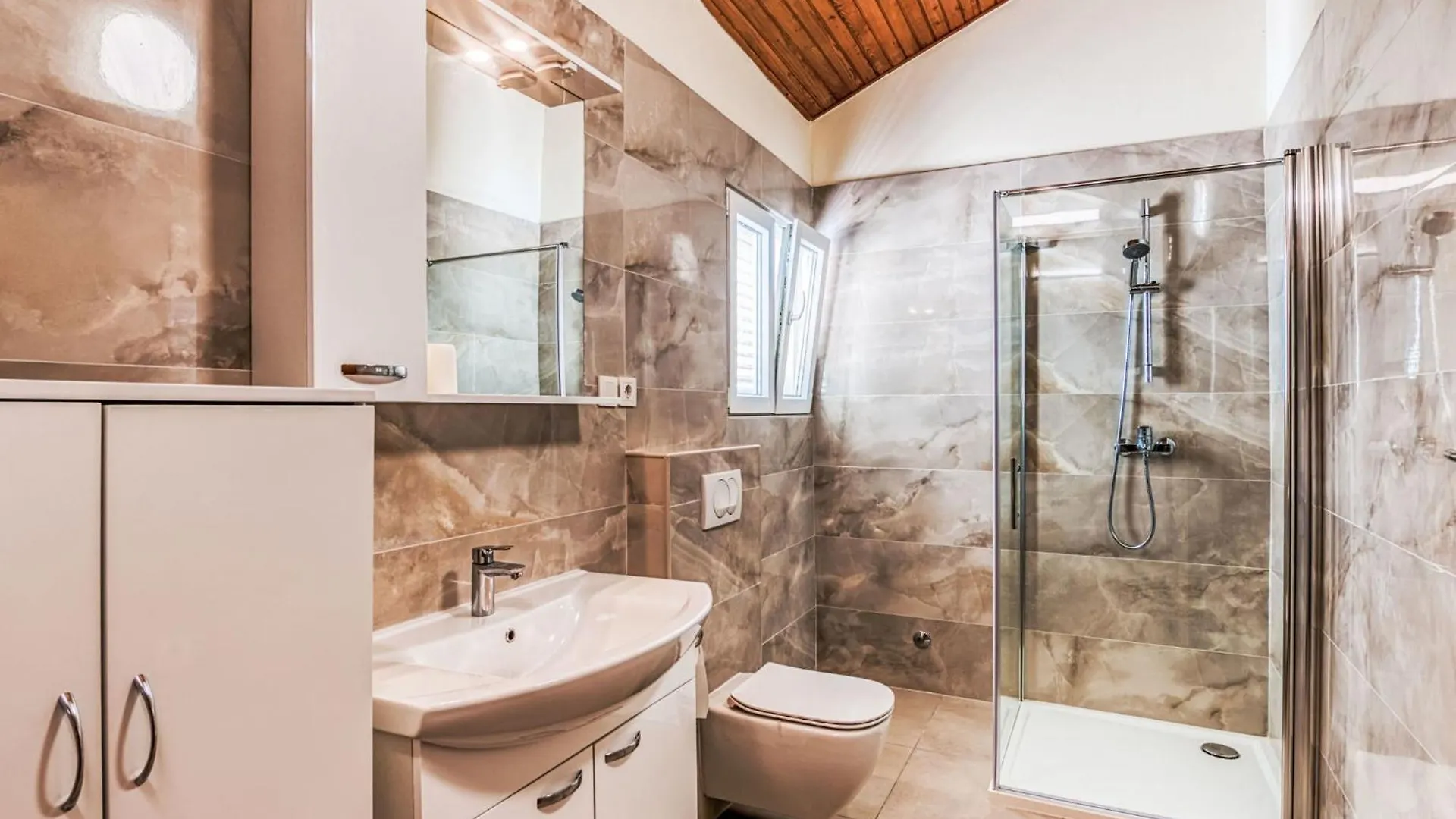 Holiday Home Mira Mali Iž クロアチア